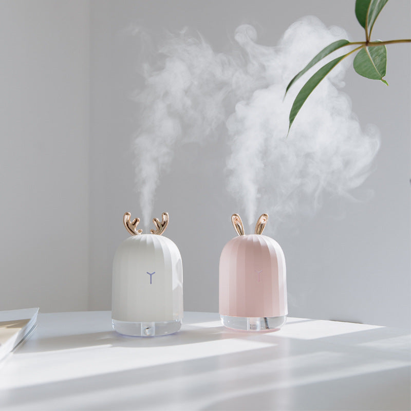 Mini humidifier portable USB rechargeable deer-shaped quiet humidifier in white and pink colors
